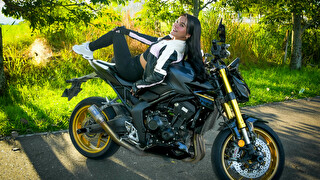 Sexy webcam show met emilyjaczon Sexy webcam show met emilyjaczon