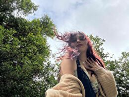 Sexy webcam show met lau22soler Sexy webcam show met lau22soler