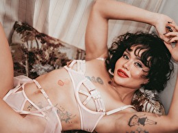 Sexy webcam show met milamay Sexy webcam show met milamay