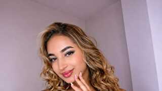 Sexy webcam show met arianamoreti Sexy webcam show met arianamoreti