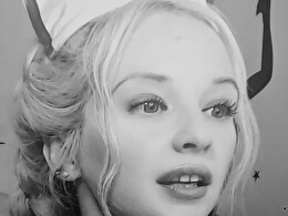 Sexy webcam show met emillymiller